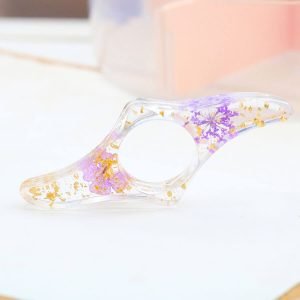 book thumb page holder with flowers